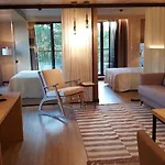 Sanchez Hotel