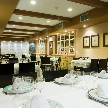 Hotel Sanchez 3*