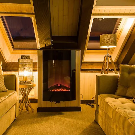 Sanchez ホテル アインサ