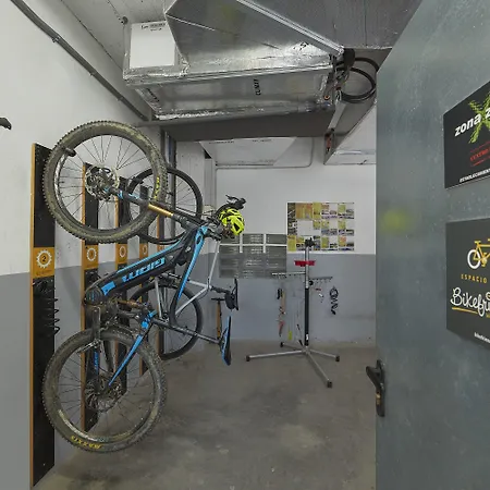 Sanchez ホテル 3*