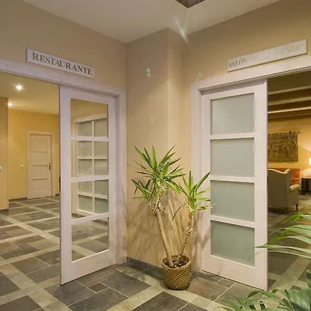 Sanchez Otel 3*